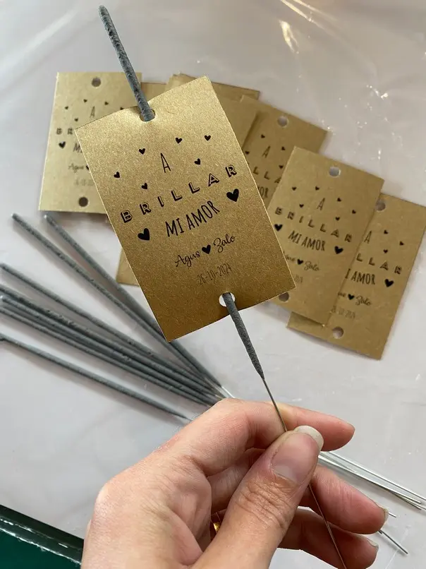Estrellitas + tag XXL para bodas